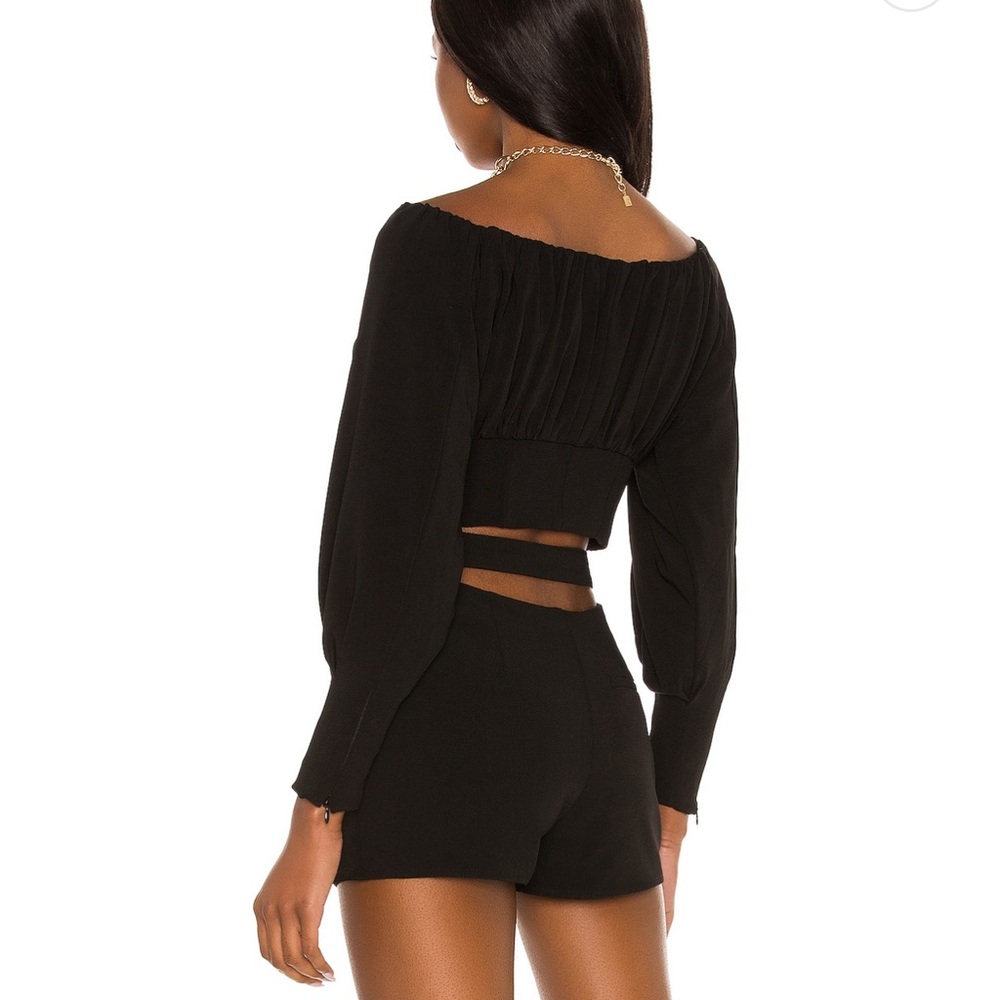 Off Shoulder Cropped Blouse - Picture 3 of 5